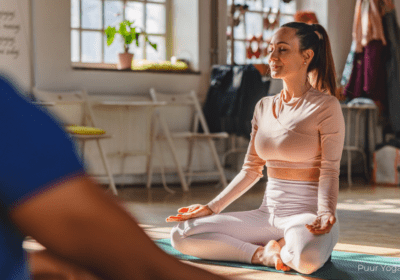 Werken met de warmte in de yogastudio van Puur Yoga Uden tijdens een warme dag.