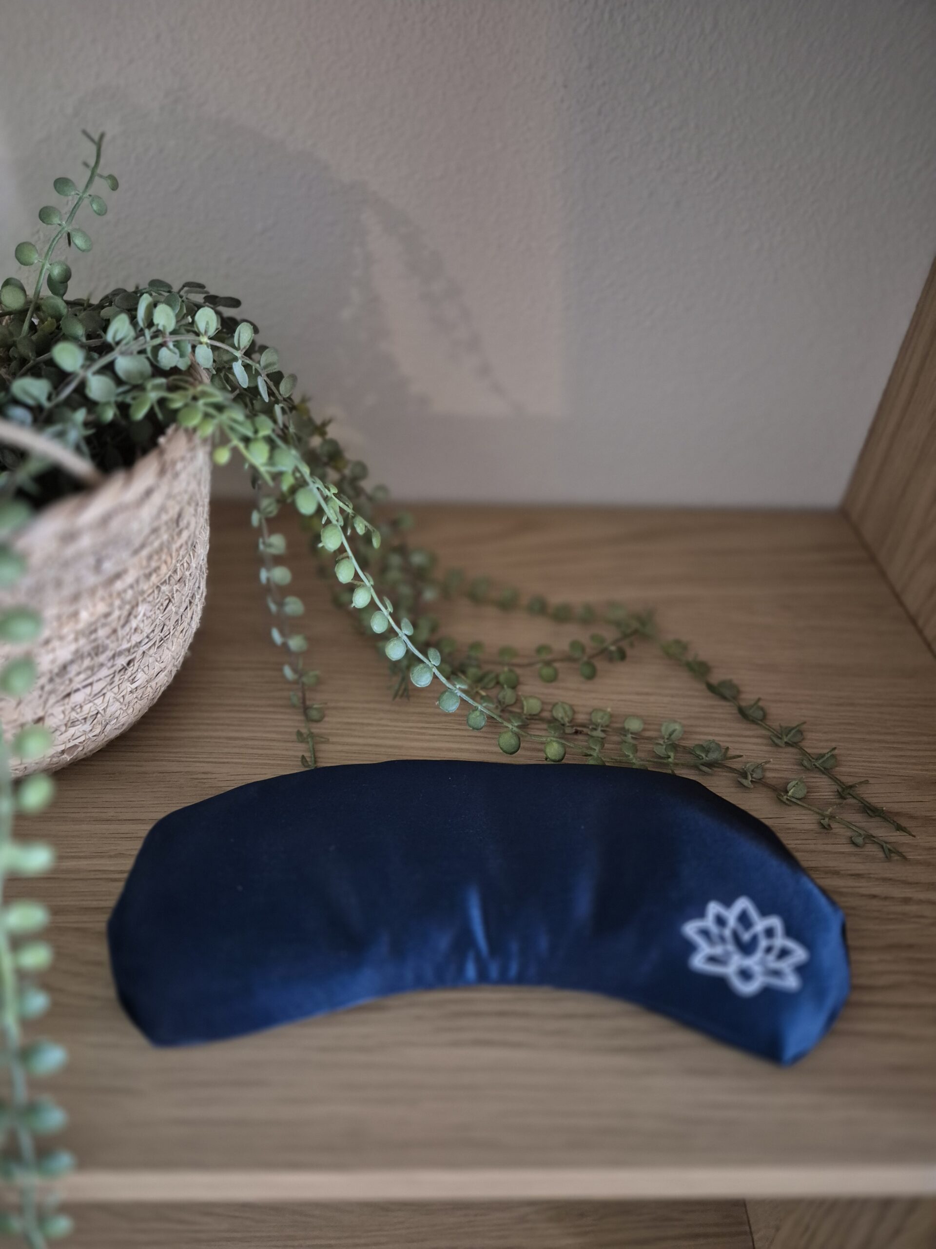 Yoga oogkussen petrol Yoga oogkussen van mako-satijn met lavendel in petrol