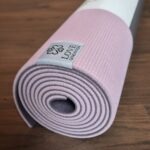 Oudroze Love Generation yogamat met antislip oppervlak