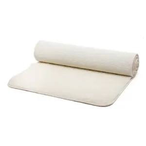 Wollen yogamat bij puur yoga uden